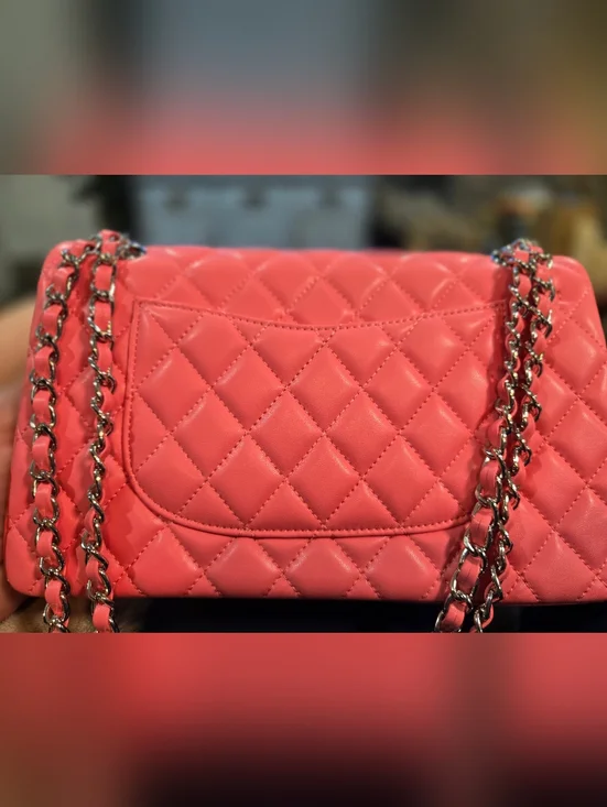 Classic Pink Quilted Double Flap Shoulder Bag - Gold Chain - NEW - Picture 2 of 6